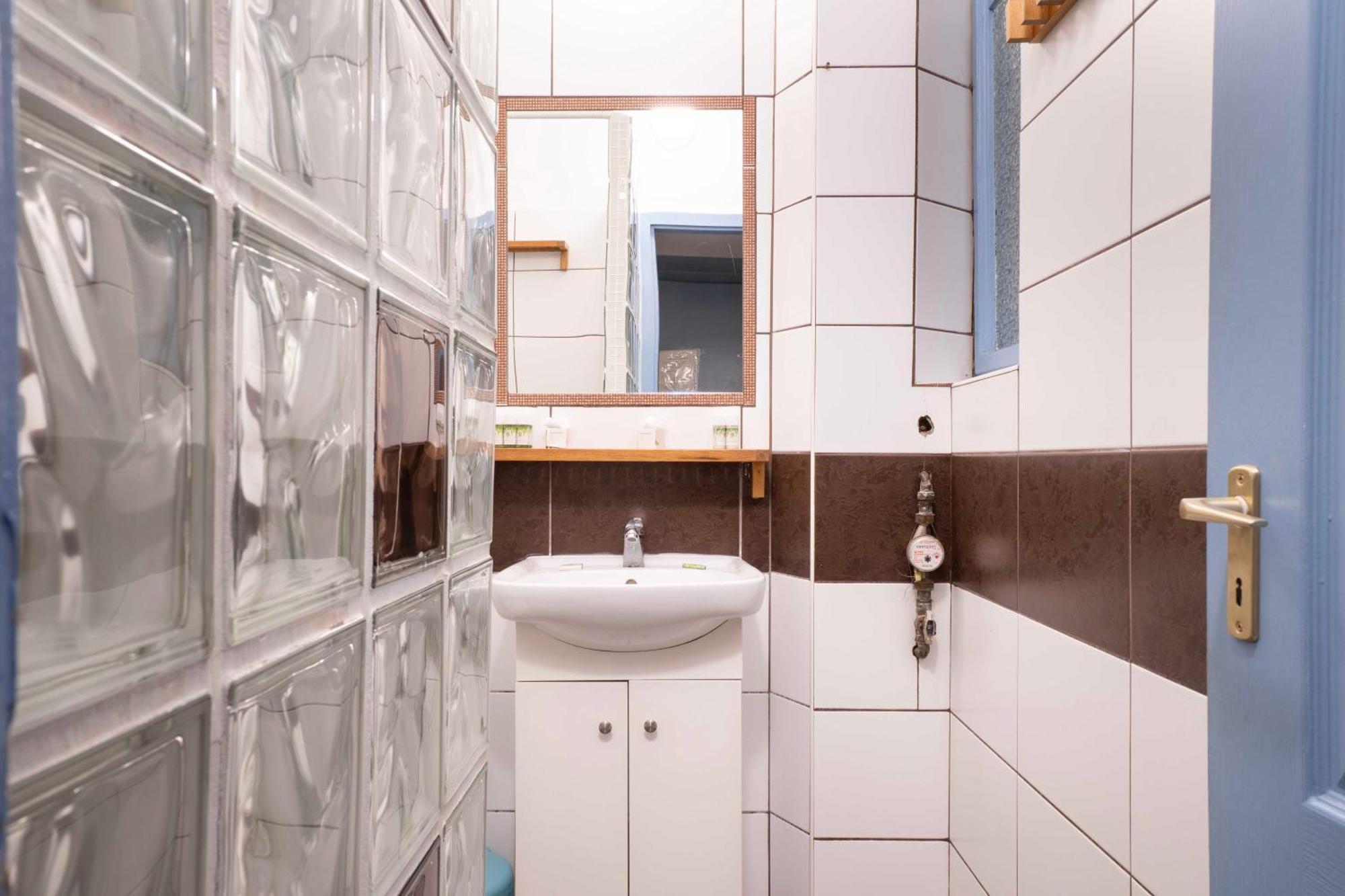 Quiet Cozy In Party Street E1 Appartement *